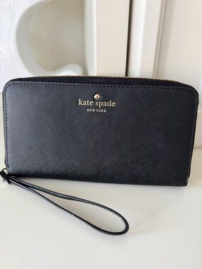 KATE SPADE NY Black Saffiano Genuine Leather Logo Zip Around Card Wallet Clutch